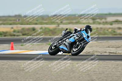 media/Apr-18-2025-TrackDaz (Fri) [[45f5874c44]]/C Group/Session 1 (Turn 7)/